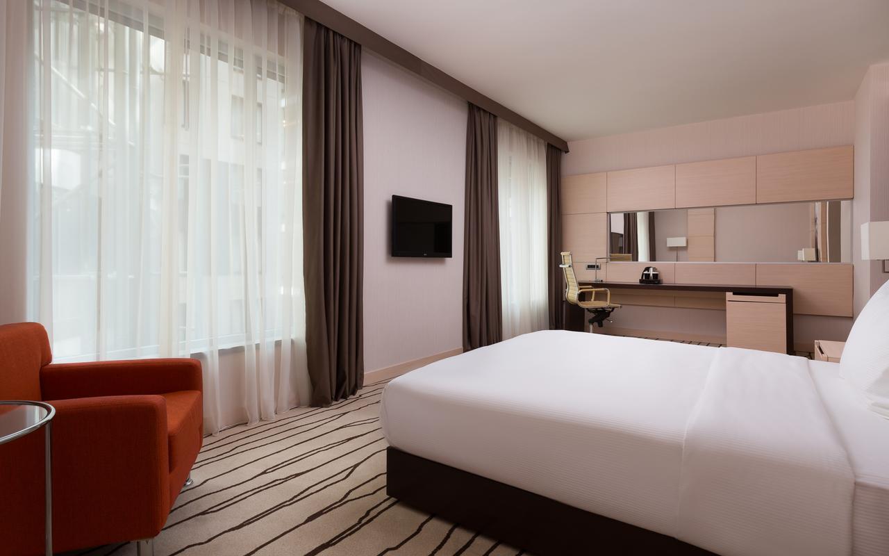 Doubletree By Hilton Moscow - Vnukovo Airport Hotel Buitenkant foto